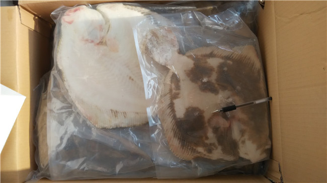 ��������~(y��)